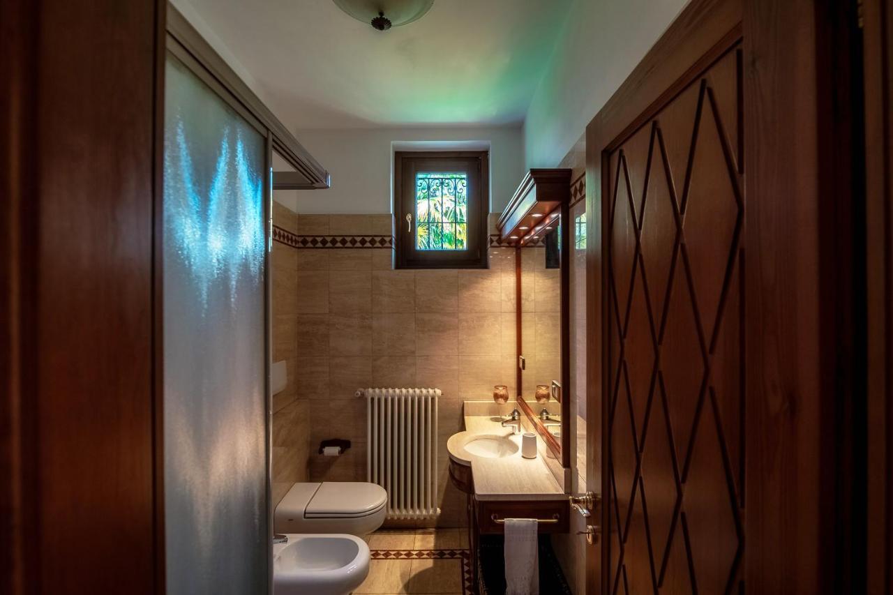 Charming & Luxury Villa Como Lake 외부 사진