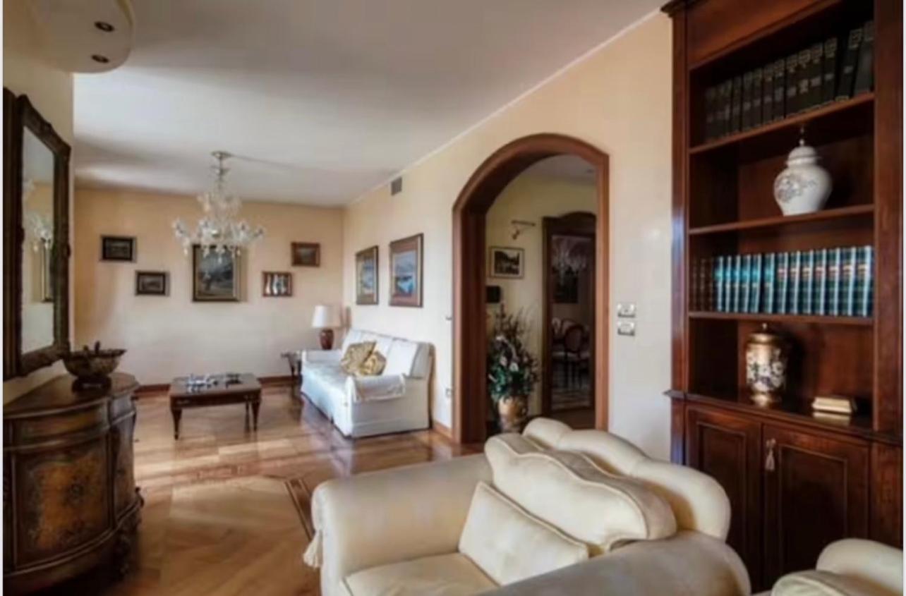 Charming & Luxury Villa Como Lake 외부 사진