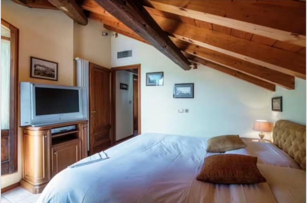 Charming & Luxury Villa Como Lake 외부 사진